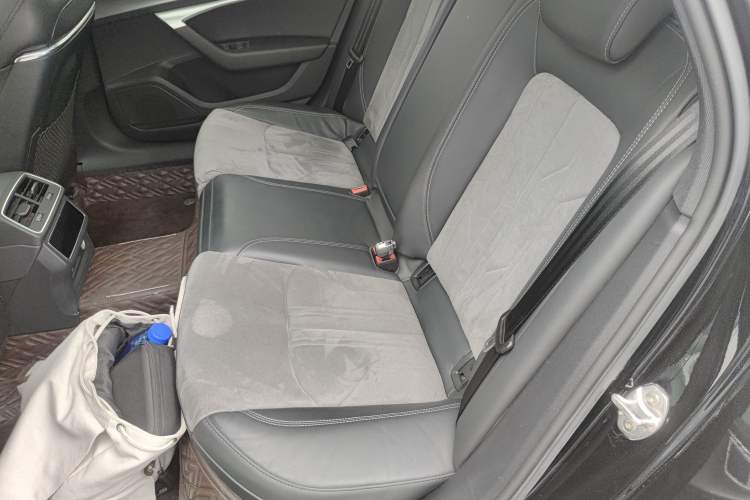 Used Audi A6L 2023 Revised 45 TFSI Prestige Dynamic Edition Left Rear Seat