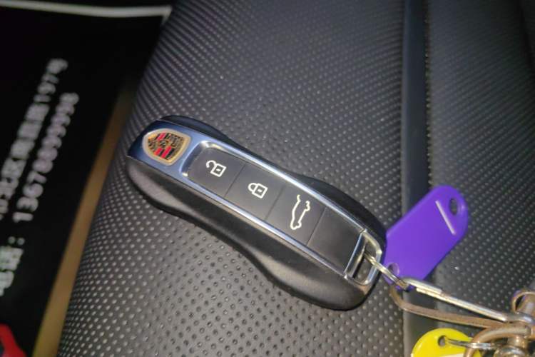 Used Porsche Cayenne 2022 Cayenne 3.0T Platinum Edition
