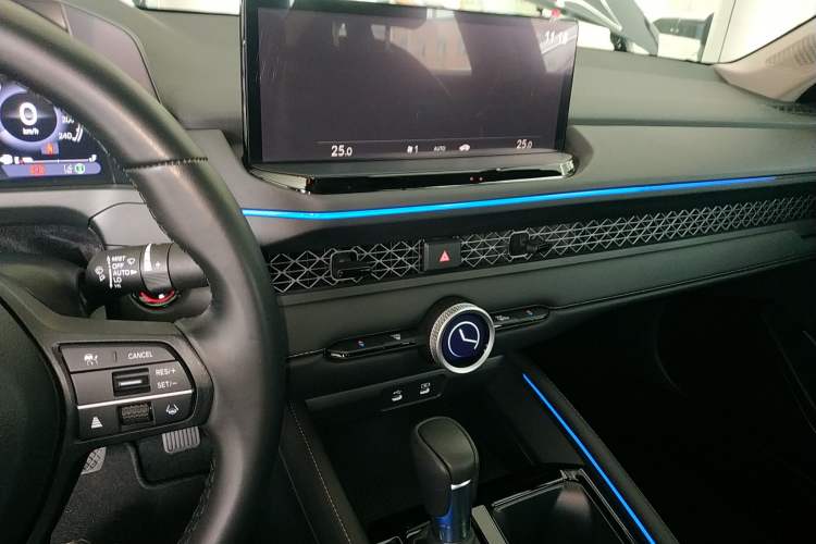 Used Honda Accord 2025 Sport Series 260TURBO Luxury Edition
