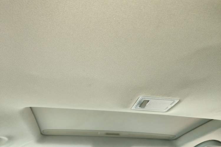 Used Buick Encore 2015 1.4T Automatic Two-Wheel Drive Urban Elite Version
