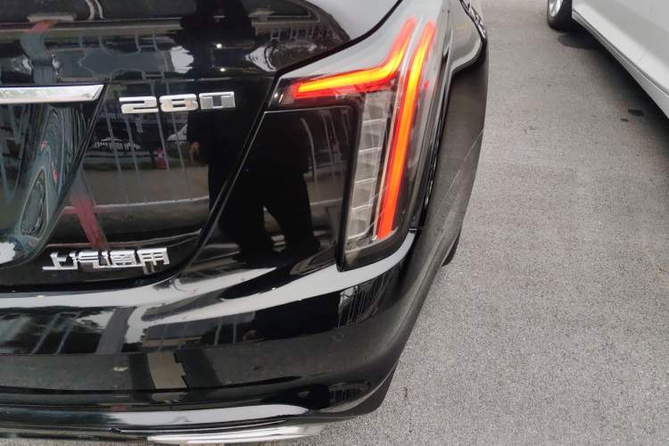 Used Cadillac CT5 2022 28T Platinum Edition