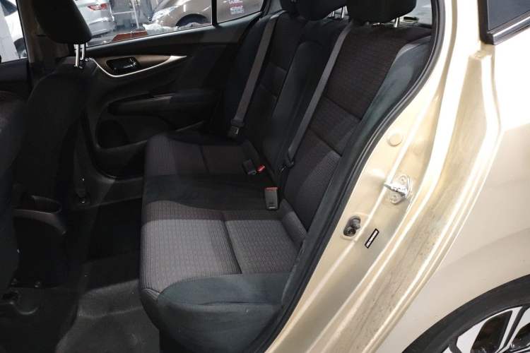 Used Honda Crider 2016 1.8L CVT Luxury Edition
