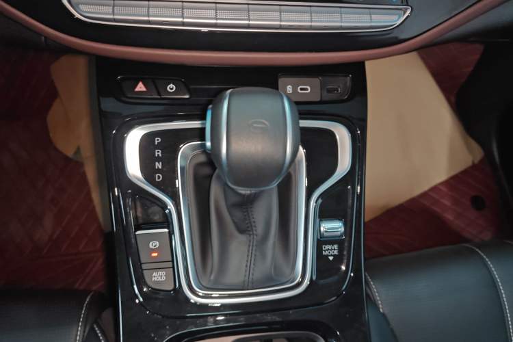 Used GAC Trumpchi M6 2023 PRO 270T DCT Luxury Edition
