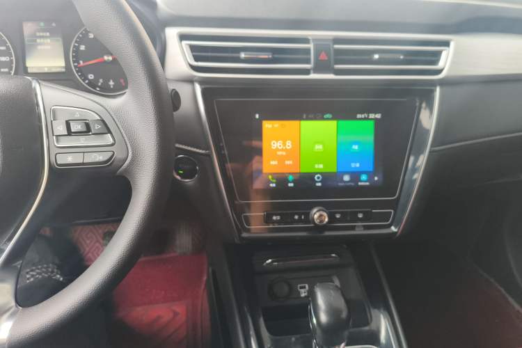 Used Roewe i5 2020 1.5L Automatic 4G Connected Linghao Edition