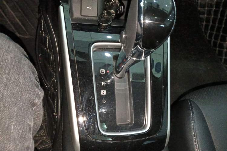 Used Nissan Sylphy 2019 1.6XV CVT Smart Connect Luxury Edition China VI Standard
