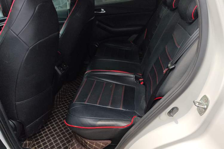 Used GAC Trumpchi GS4 2022 270T Automatic Smart Drive Navigation Edition Left Rear Seat