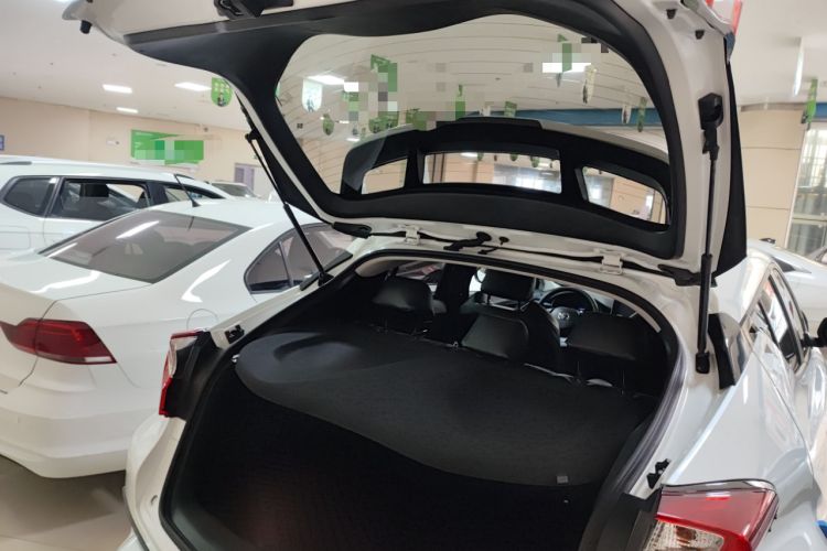 Used Toyota IZOA 2021 2.0L Enjoy Edition