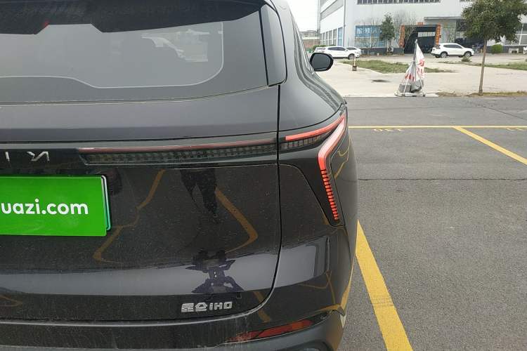 Used Cowin Kunlun 2024 Kunlun iHD 150km Mountain Peak Edition Right Rear Taillight