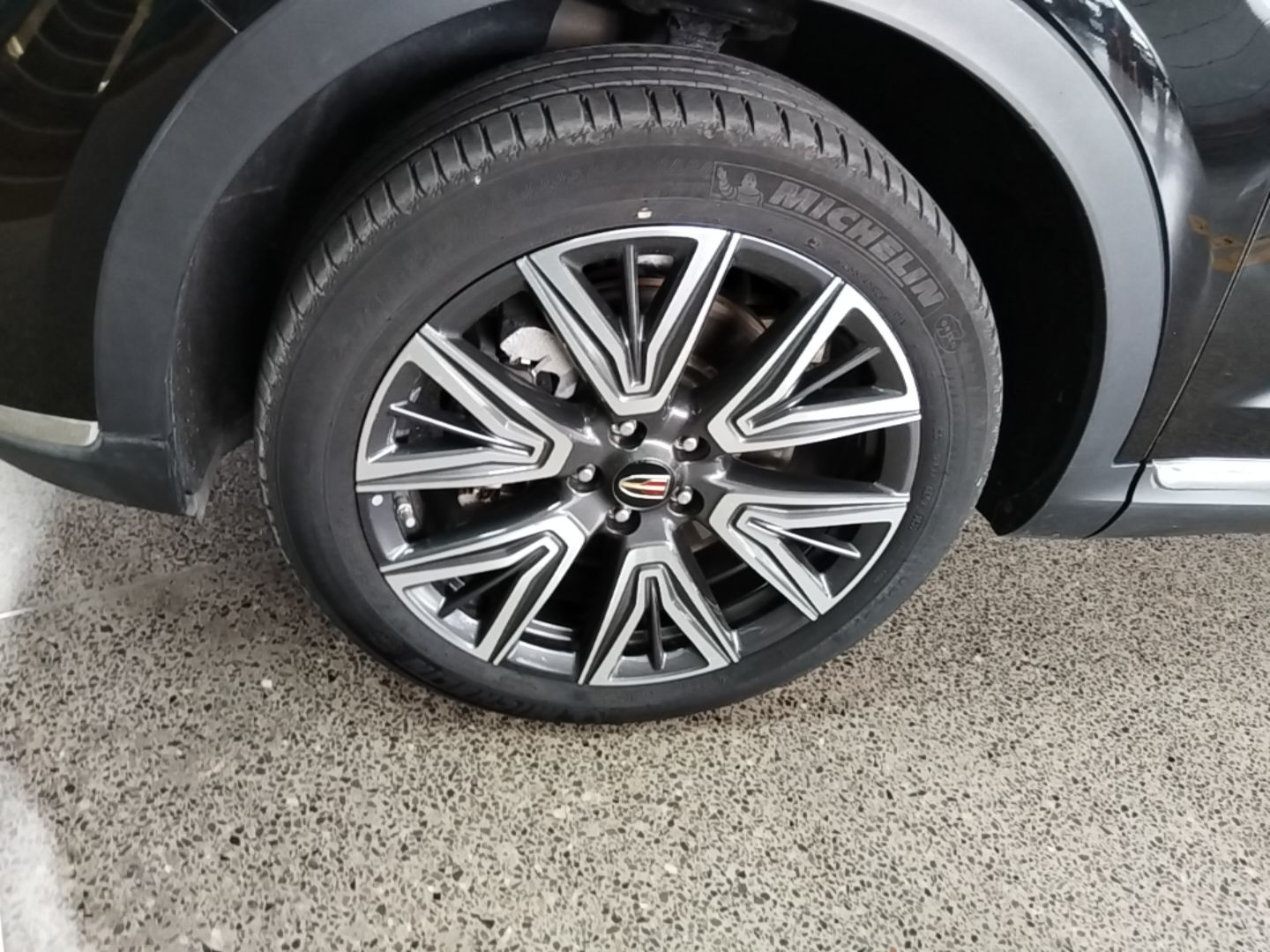 Hongqi HS5 2022 Facelifted Version 2.0T Smart Connect Flagship All-Wheel-Drive Edition — снимка 10