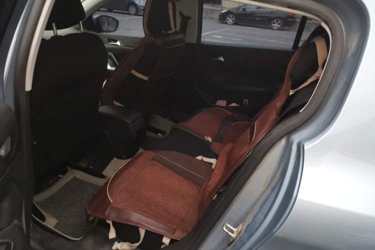 Used Peugeot 308S 2015 1.2T Automatic Jingchi Edition Left Rear Seat