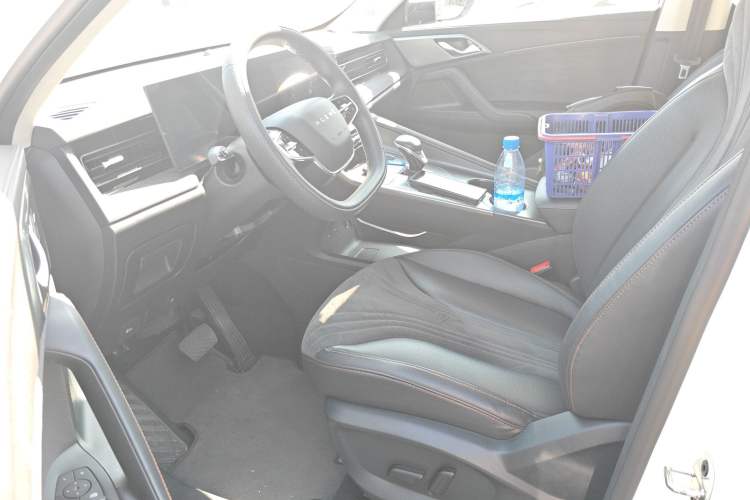 Used Roewe D5X DMH 2024 135 Tech Edition