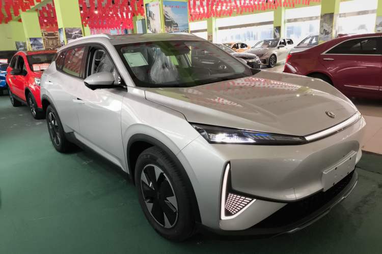 Used Dongfeng Aeolus L7 New Energy 2024 205 Plus