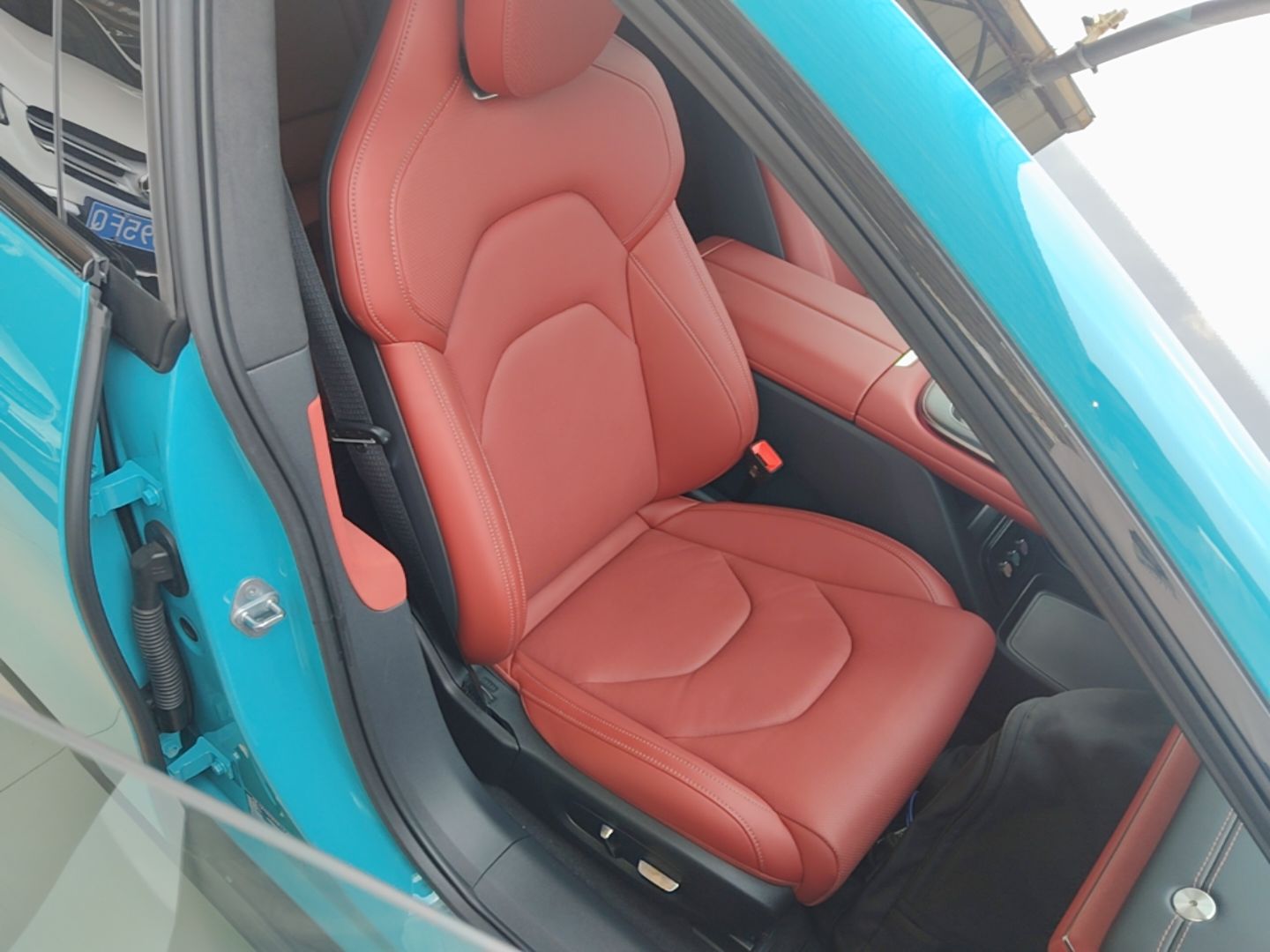 Xiaomi Auto SU7 2024 Four-Wheel Drive Ultra-Long Range Advanced Intelligent Driving Max Edition — снимка 19