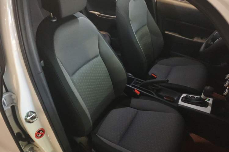 Used Honda Fit 2021 1.5L CVT Trendy Sports Edition Right Front Seat