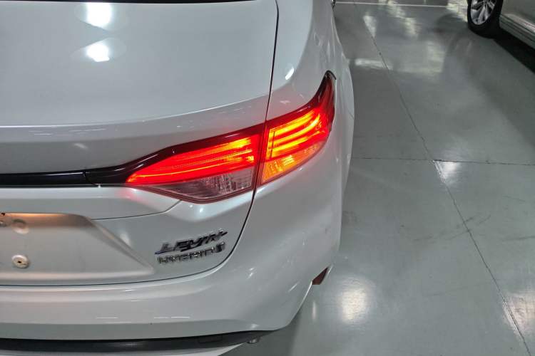 Used Toyota Levin 2021 Dual-Engine 1.8H E-CVT Luxury Edition
