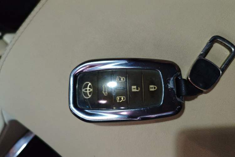 Used Toyota Alphard 2021 Dual-Engine 2.5L Luxury Edition