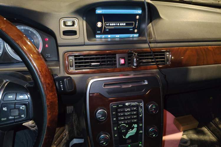 Used Volvo S80L 2012 2.0T T5 Luxury Edition