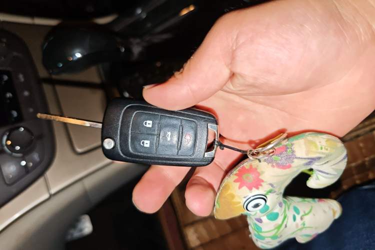 Used Buick Regal 2012 2.0L Comfort Edition Vehicle Key