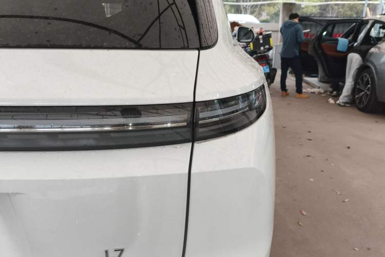 Used Li Auto L7 2025 Ultra Smart Refreshed Edition
