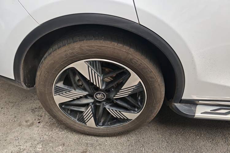 Used BYD Tang New Energy 2023 DM-i Champion Edition 112KM Prestige Model Right Rear Wheel Hub