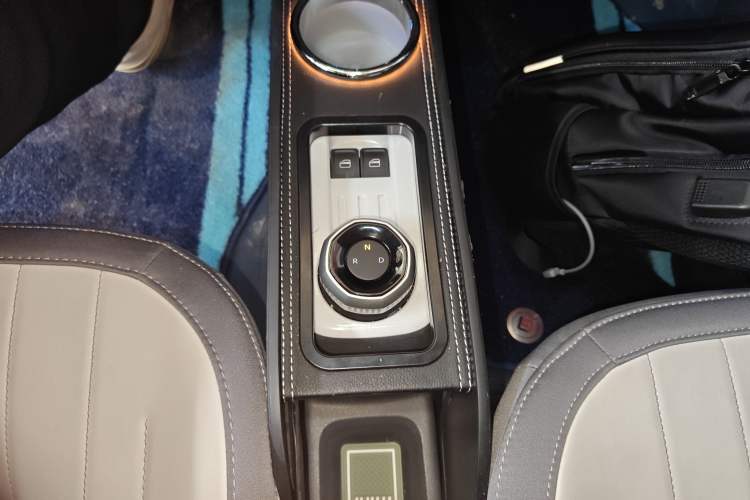 Used Geely Galaxy Panda 2025 210km Panda Kart Gear Lever