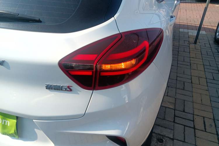 Used Geely Auto Emgrand GS 2020 1.4T CVT Ya Right Rear Taillight