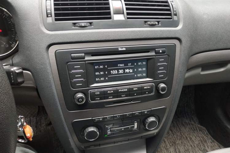 Used Skoda Octavia 2012 1.6L Automatic Yijun Edition