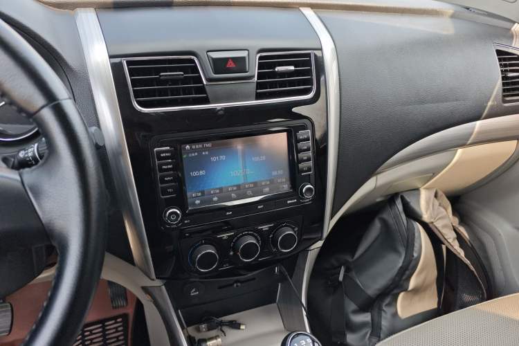 Used FORTHING S500 2016 1.6L Manual Luxury Version
