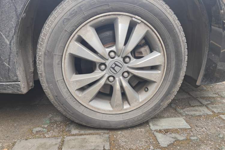 Used Honda Accord 2011 2.0L EX Right Front Wheel Hub