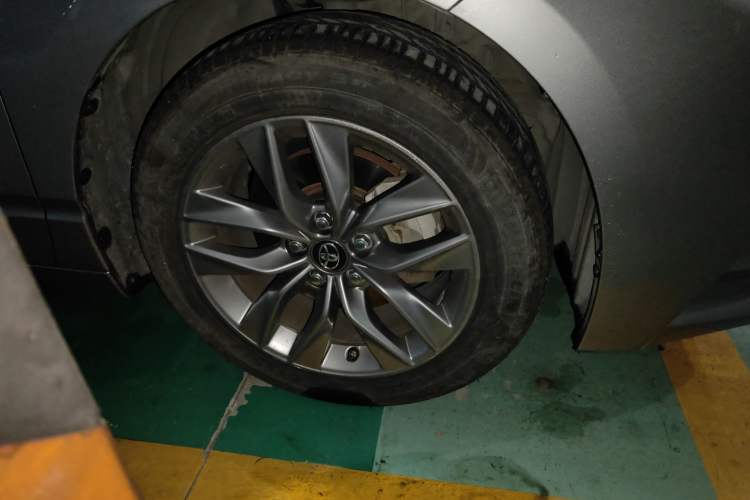 Used Toyota Avalon 2019 2.0L Luxury Edition China VI Standard