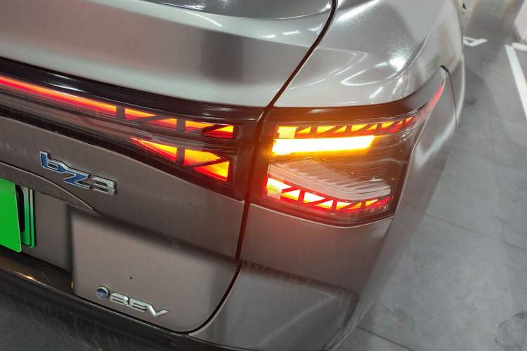 Used Toyota bZ3 2023 616 km Long-Range PRO Right Rear Taillight