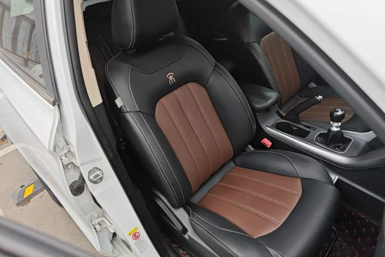 Used BYD Song 2018 1.5TI Manual Smart Connect Enjoyment Model
