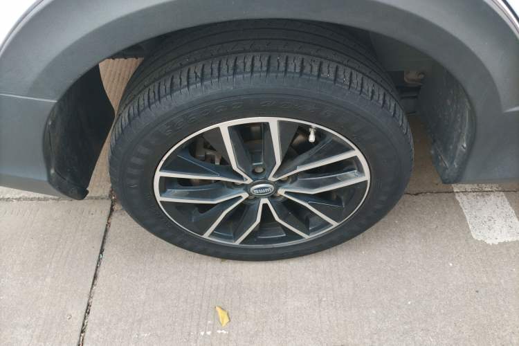 Used SWM X3 2021 1.5L Manual Comfort Version 7 Seats
