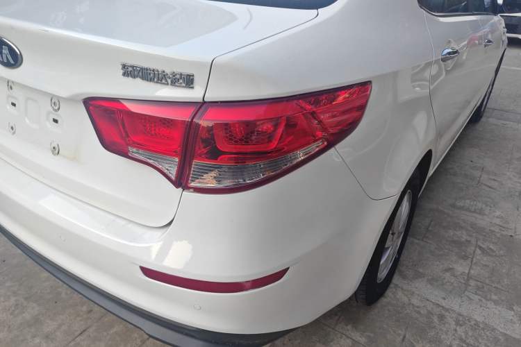 Used Kia K2 2015 Sedan 1.4L Automatic GLS