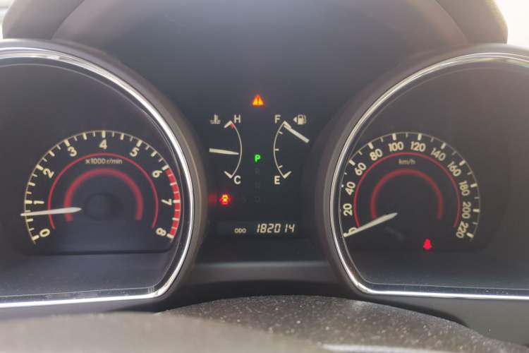 Used Toyota Highlander 2011 2.7L Two-Wheel Drive 5-Seater Sport Edition
