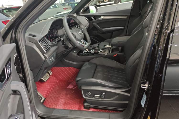 Used Audi Q5L 2024 45 TFSI Luxury Dynamic Model Left Front Seat