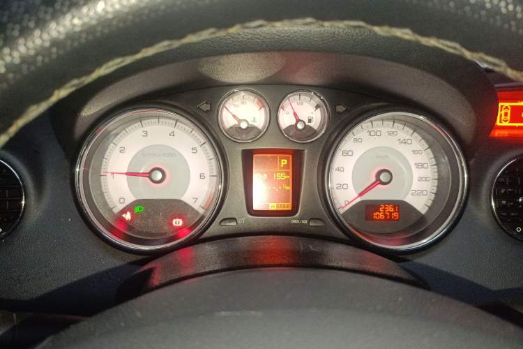 Used Peugeot 408 2013 2.0L Automatic Luxury Edition
