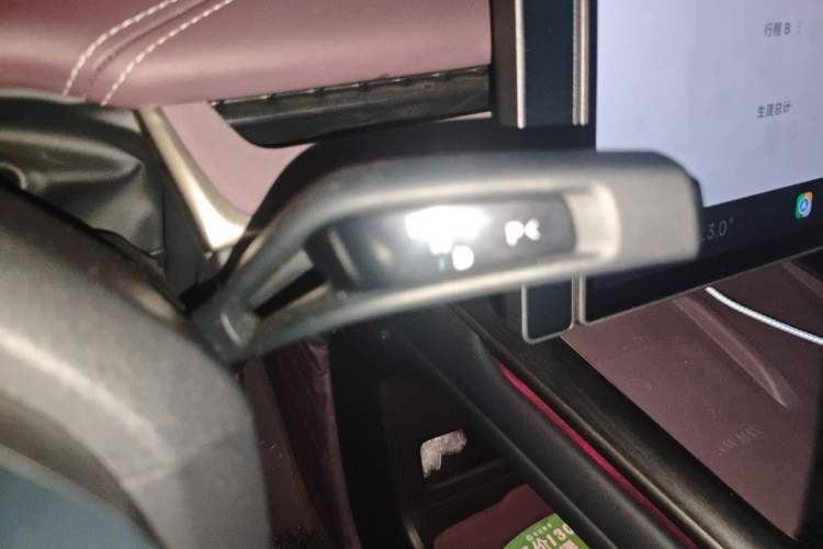 Used Xiaomi Auto SU7 2024 Four-Wheel Drive Ultra-Long Range Advanced Intelligent Driving Max Edition