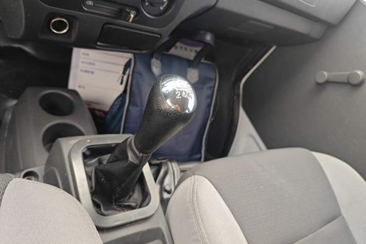 Used Dongfeng Xiaokang K07S 2022 1.3L High-Power Base Version Gear Lever