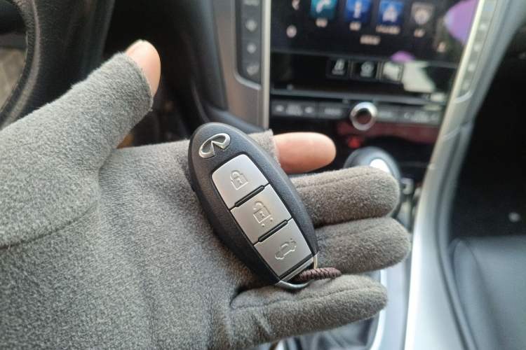 Used Infiniti Q50L 2016 2.0T Enjoyment Edition Vehicle Key