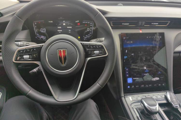 Used Hongqi H5 2024 1.5T DCT Smart Connect Flagship Edition
