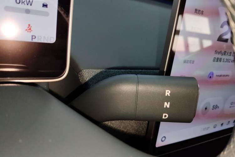 Used firefly firefly 2025 Free Edition