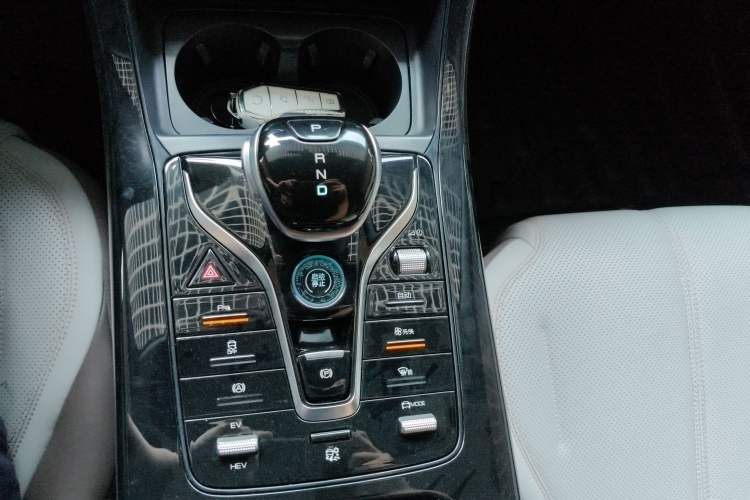 Used BYD Qin PLUS 2024 HONOR Edition DM-i 55KM Leading Model