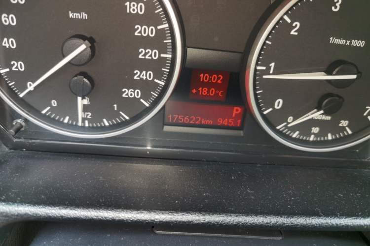 Used BMW X1 2013 sDrive18i Leading Model
