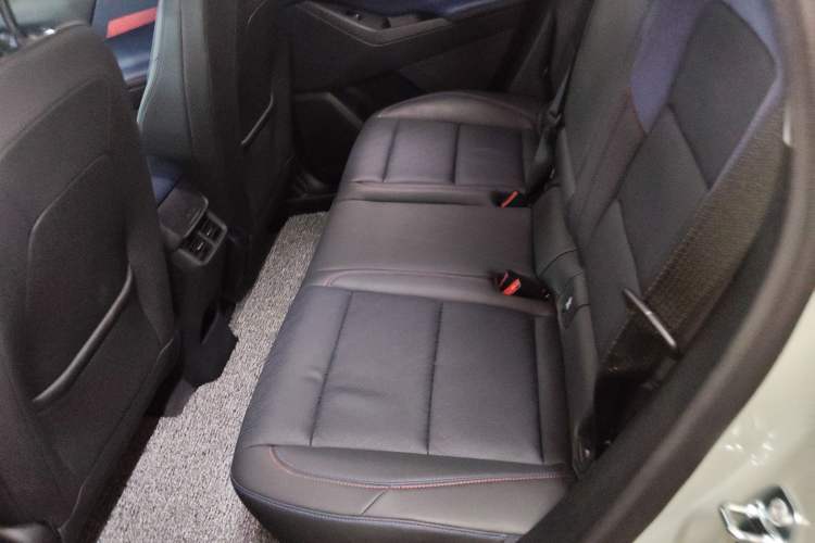 Used Chevrolet Equinox Plus 2024 102km RS Ultimate Edition
