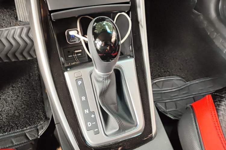 Used Hyundai Elantra (5th Generation / Langdong) 2016 1.6L Automatic Prestige Model
