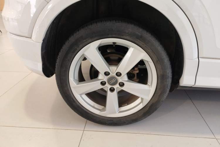 Used Audi Q2L 2020 35 TFSI Fashionable and Elegant Model
