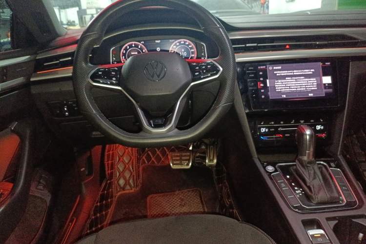 Used Volkswagen FAW-Volkswagen CC 2021 330TSI Ignite Edition Steering Wheel