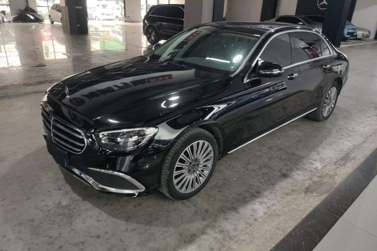 Used Mercedes-Benz E-Class 2022 Second Facelift E 300 L Fashion Edition