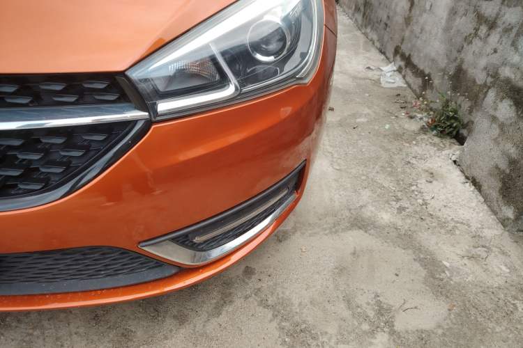 Used Chery Arrizo 5 2016 1.5L CVT Trendsetting Edition Left Front Headlight